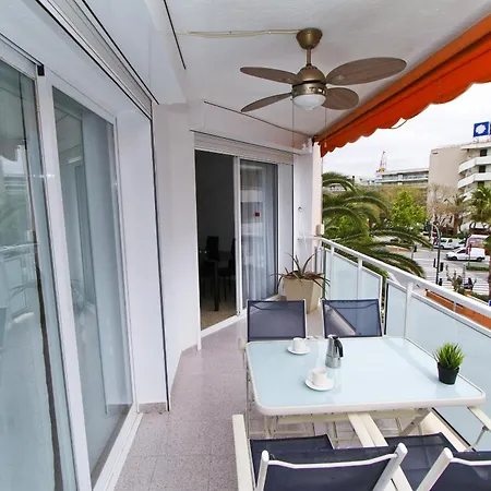 Oksana Apartament Salou